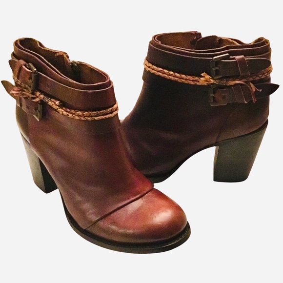 Freebird by Steven Shoes - Freebird by Steven Lion Cognac Brown Distressed Leather Ankle Boots Size-11